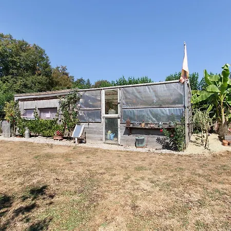 Caravane Au Jardin Casa de Férias *