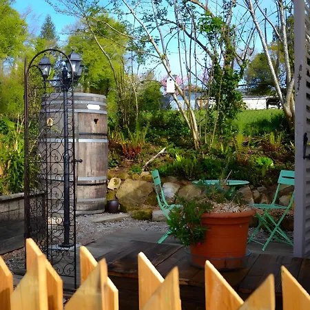 Caravane Au Jardin Casa de Férias Brix