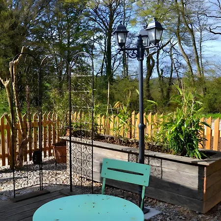Caravane Au Jardin
